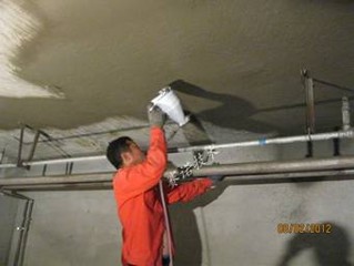 地下車庫滲水用YYA特種防水抗滲漿料快速大面積噴涂