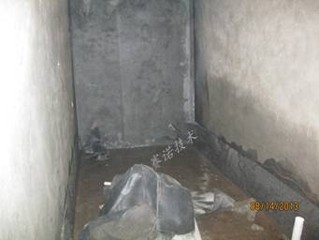 磚混結構地下室漏水粘貼丙綸后仍然大面積滲水
