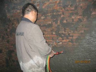 磚混結構漏水用YYA特種漿料進行噴涂 磚混結構漏水用YYA特種漿料進行噴涂
